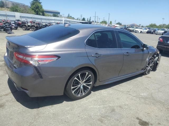 2019 Toyota Camry Hybrid