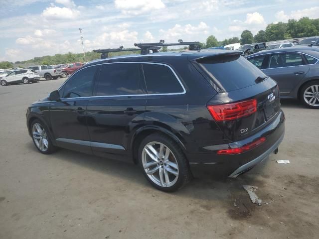 2017 Audi Q7 Prestige