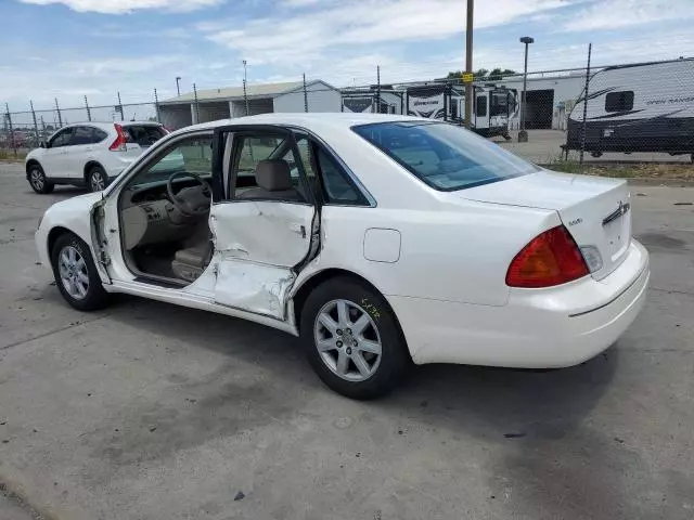 2000 Toyota Avalon XL