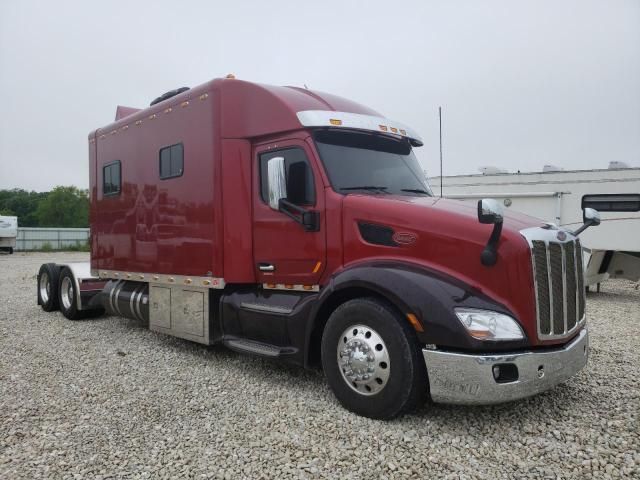 2017 Peterbilt 579