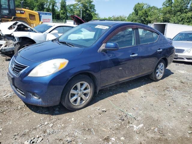 2013 Nissan Versa S