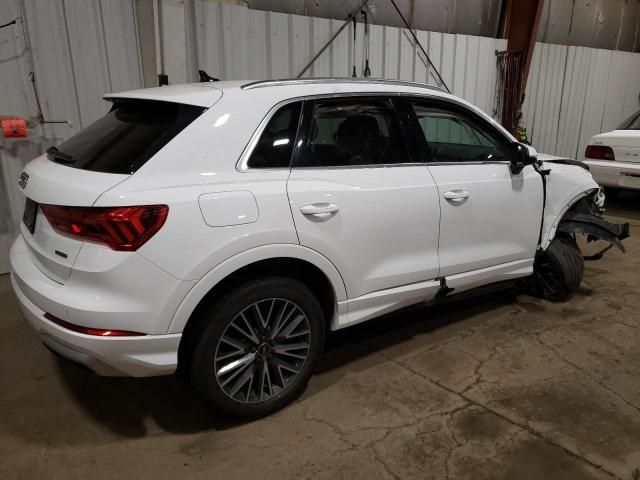 2022 Audi Q3 Premium 40