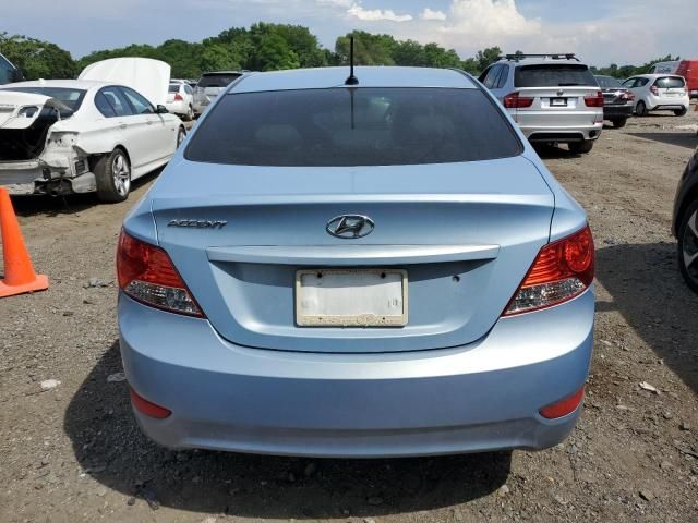 2013 Hyundai Accent GLS