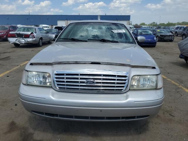 2011 Ford Crown Victoria LX