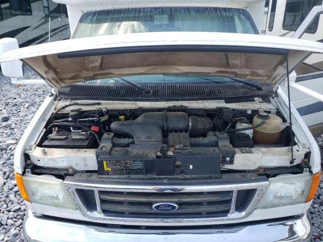 2006 Four Winds 2006 Ford Econoline E450 Super Duty Cutaway Van