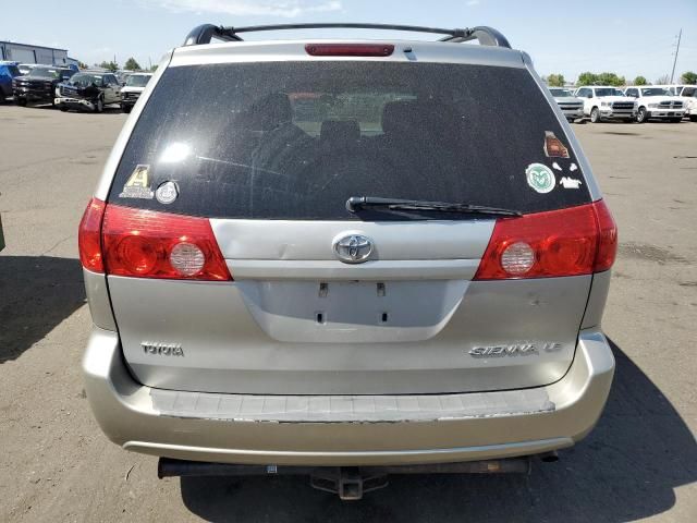 2009 Toyota Sienna CE