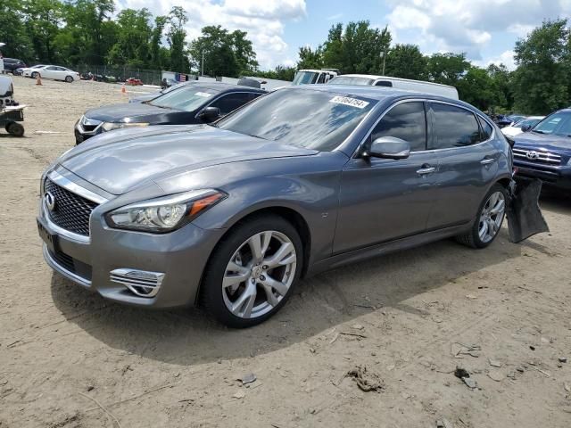 2015 Infiniti Q70 3.7