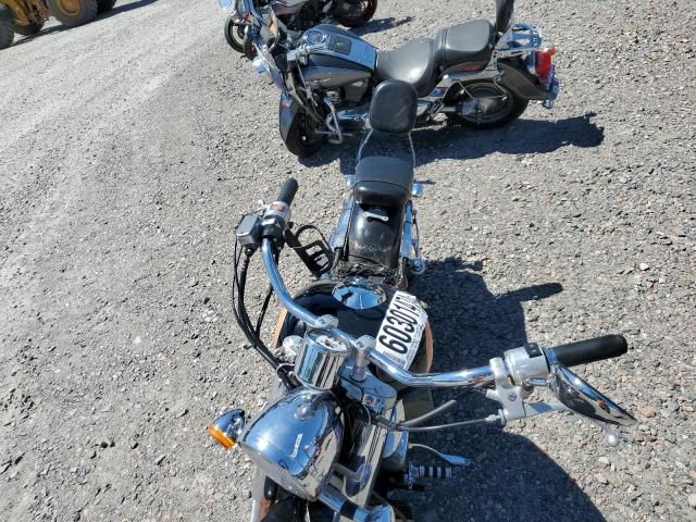 1998 Honda VT750 CD2