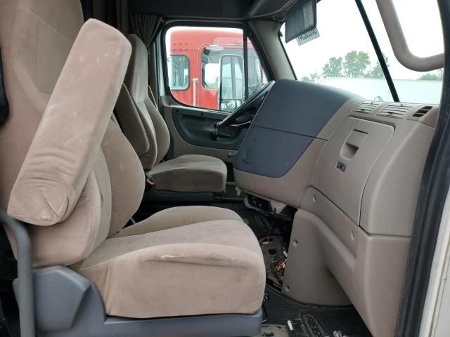 2014 Freightliner Cascadia 125