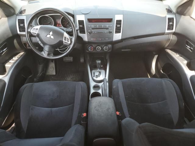 2011 Mitsubishi Outlander ES