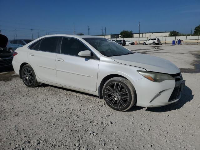 2016 Toyota Camry LE