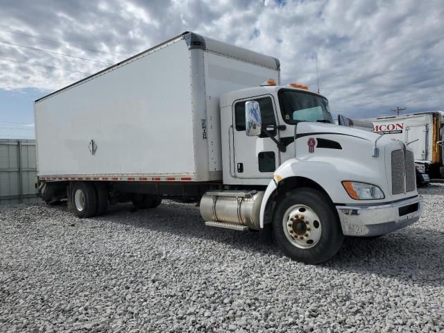 2018 Kenworth Construction T270