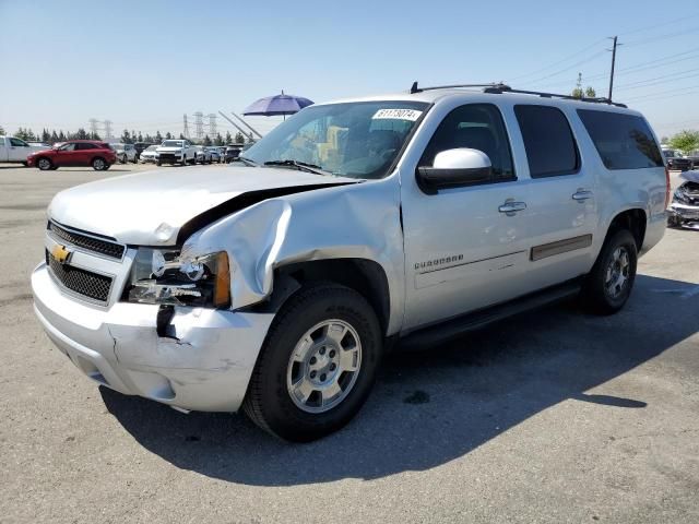 2014 Chevrolet Suburban C1500 LT