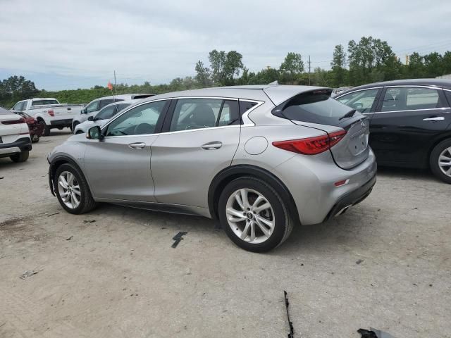 2017 Infiniti QX30 Base