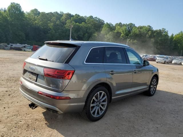 2017 Audi Q7 Prestige