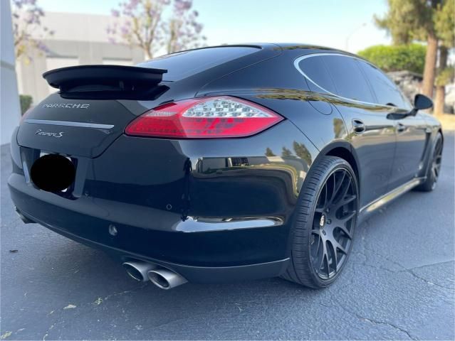 2011 Porsche Panamera S