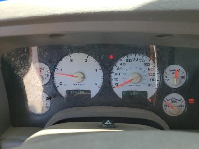 2004 Dodge RAM 3500 ST