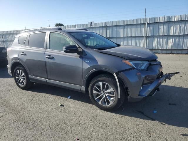 2018 Toyota Rav4 HV LE