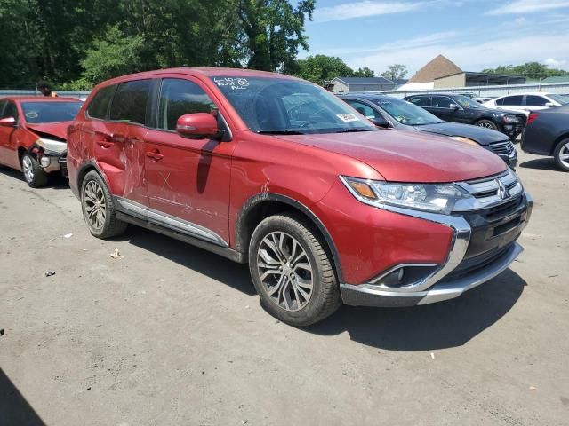 2017 Mitsubishi Outlander SE