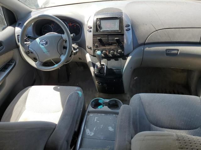 2010 Toyota Sienna CE