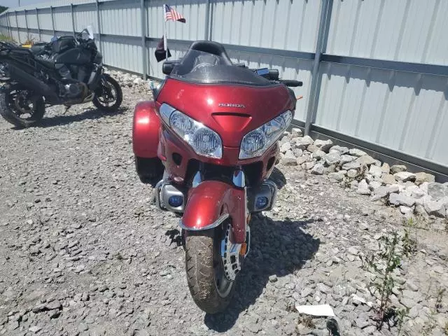 2010 Honda GL1800