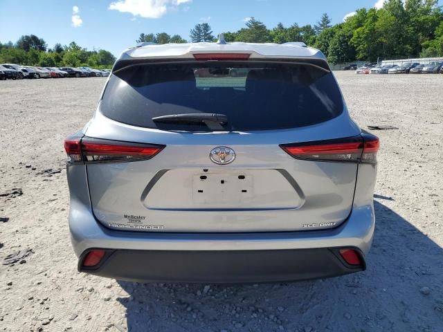 2021 Toyota Highlander XLE