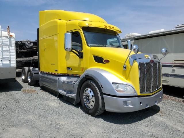 2018 Peterbilt 579