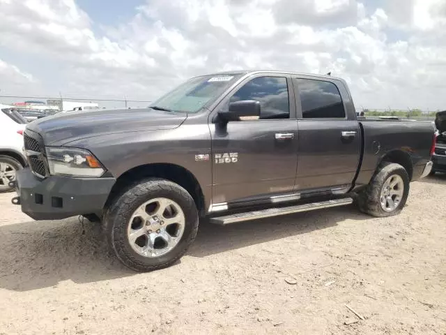 2015 Dodge RAM 1500 SLT