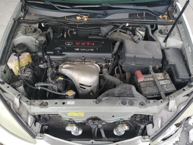 2004 Toyota Camry LE