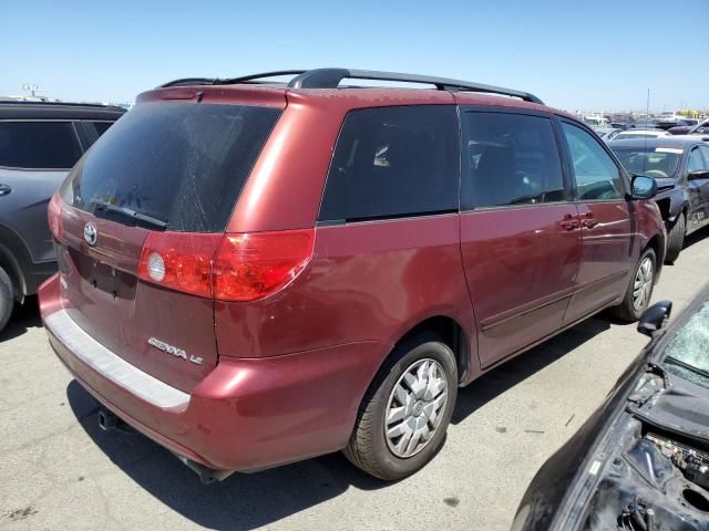 2010 Toyota Sienna CE