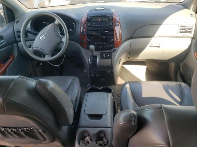 2009 Toyota Sienna XLE