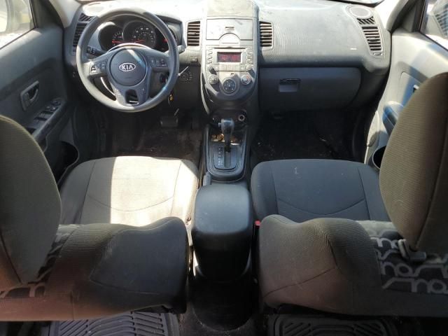 2010 KIA Soul +