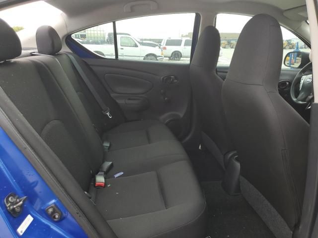 2015 Nissan Versa S