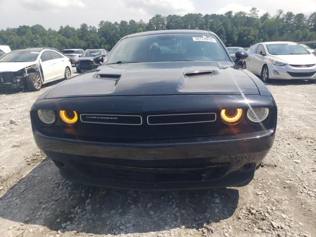 2015 Dodge Challenger SXT