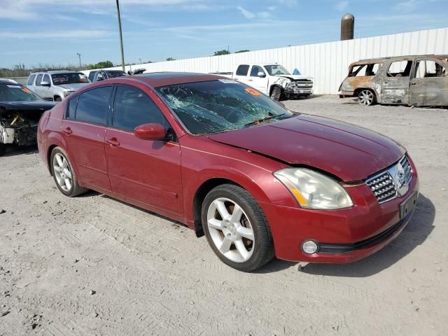 2004 Nissan Maxima SE