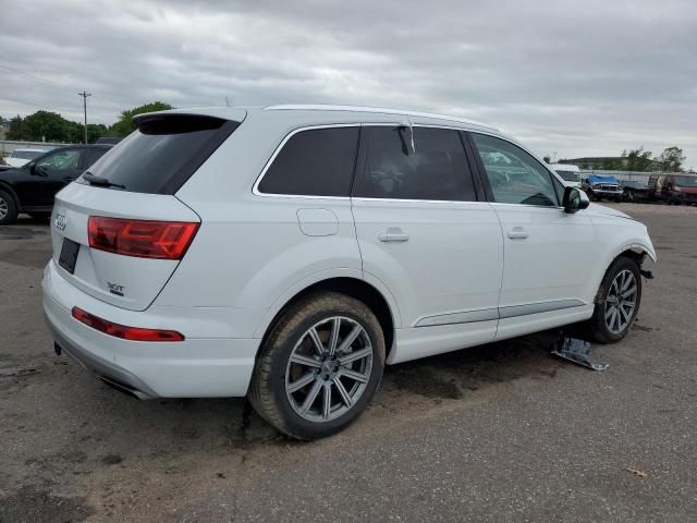 2018 Audi Q7 Prestige