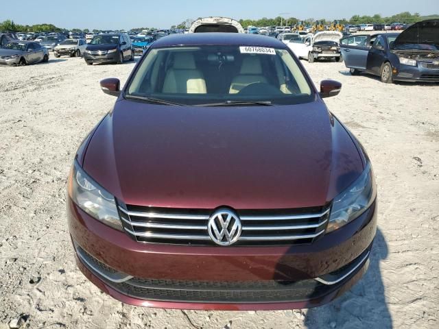 2014 Volkswagen Passat SE