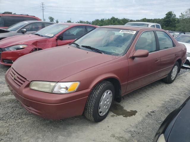 1999 Toyota Camry LE