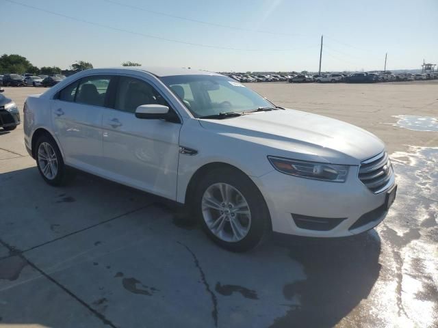 2015 Ford Taurus SEL