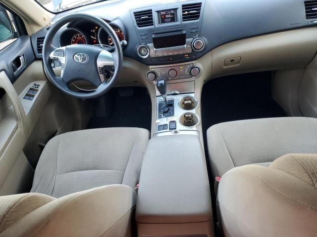 2011 Toyota Highlander Base