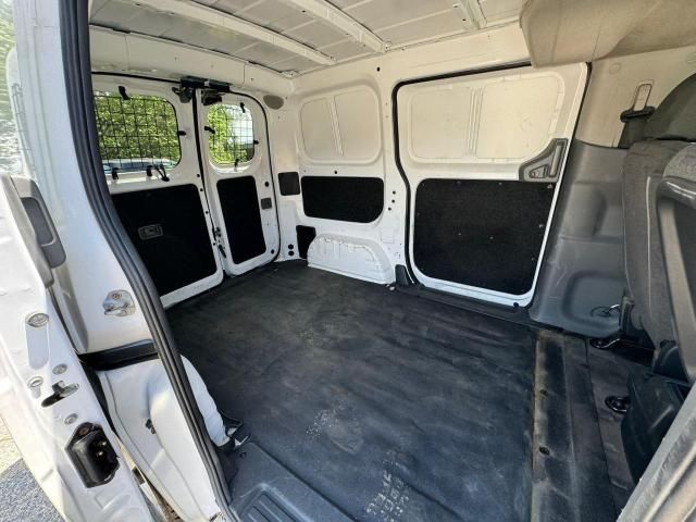 2019 Nissan NV200 2.5S