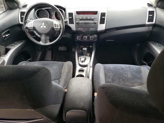 2011 Mitsubishi Outlander ES