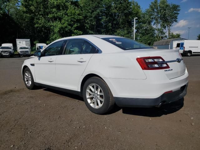 2014 Ford Taurus SE