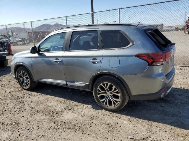 2016 Mitsubishi Outlander SE