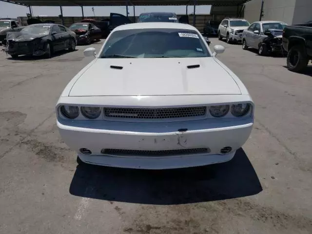 2014 Dodge Challenger SXT