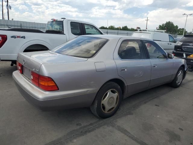 1998 Lexus LS 400