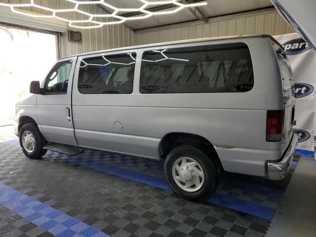 2009 Ford Econoline E350 Super Duty Wagon