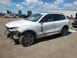 Salvage cars for sale at Rocky View County, AB auction: 2014 Volkswagen Touareg TDI