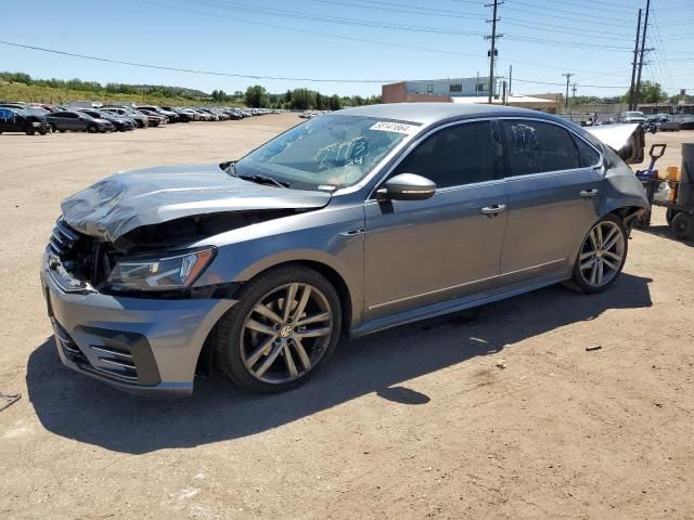 2017 Volkswagen Passat R-Line