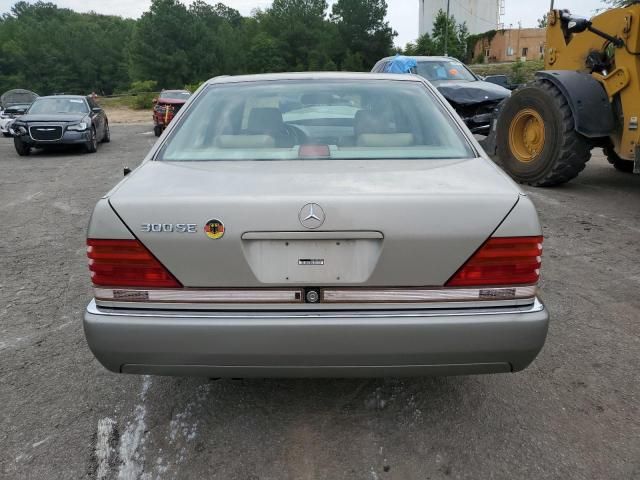 1993 Mercedes-Benz 300 SE